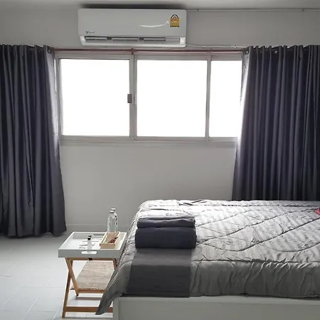 Popular Condo C5 Impact Pak Kret Exterior photo